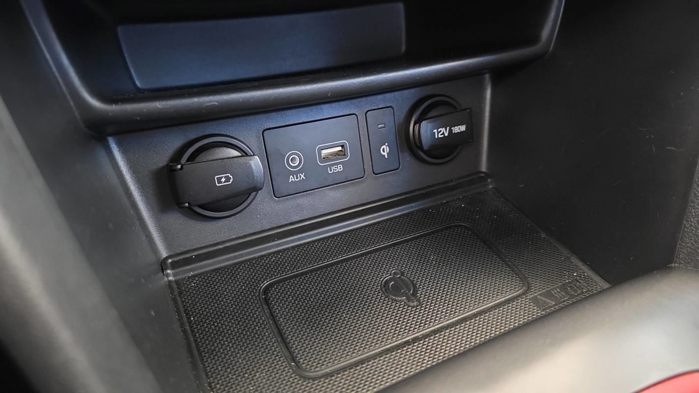 Hyundai Kona - Photo 28