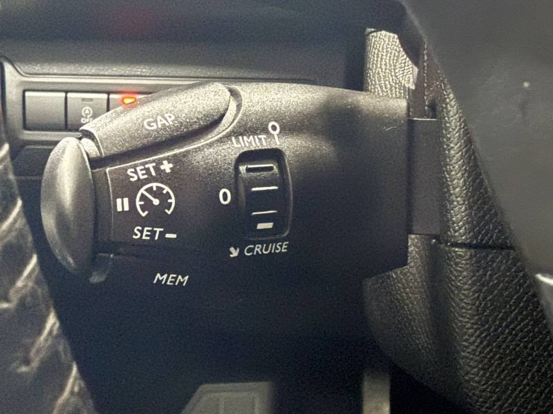 Peugeot 308 - Photo 30