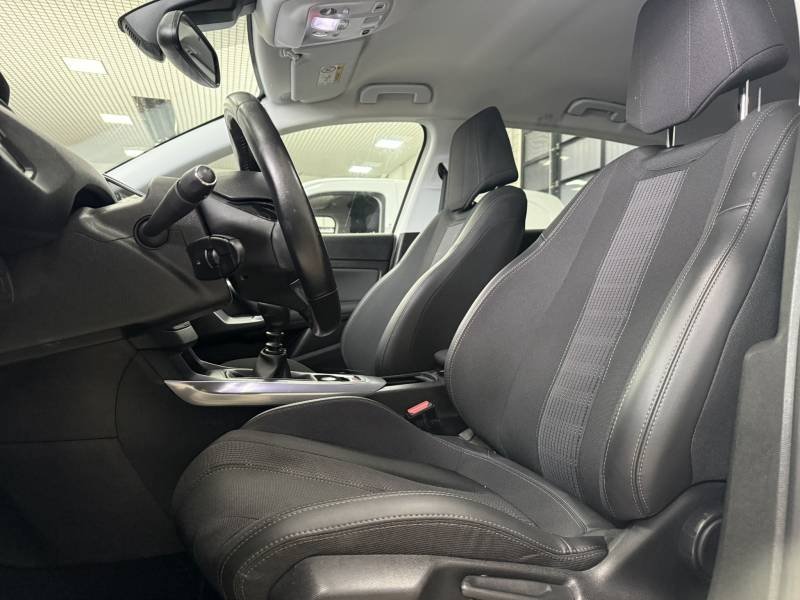 Peugeot 308 - Photo 10