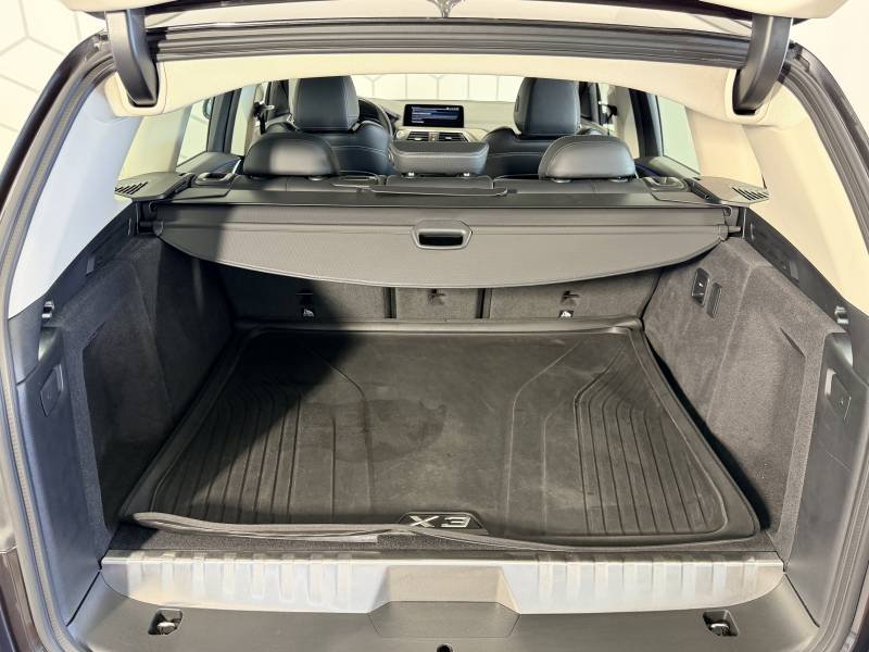 BMW X3 - Photo 9
