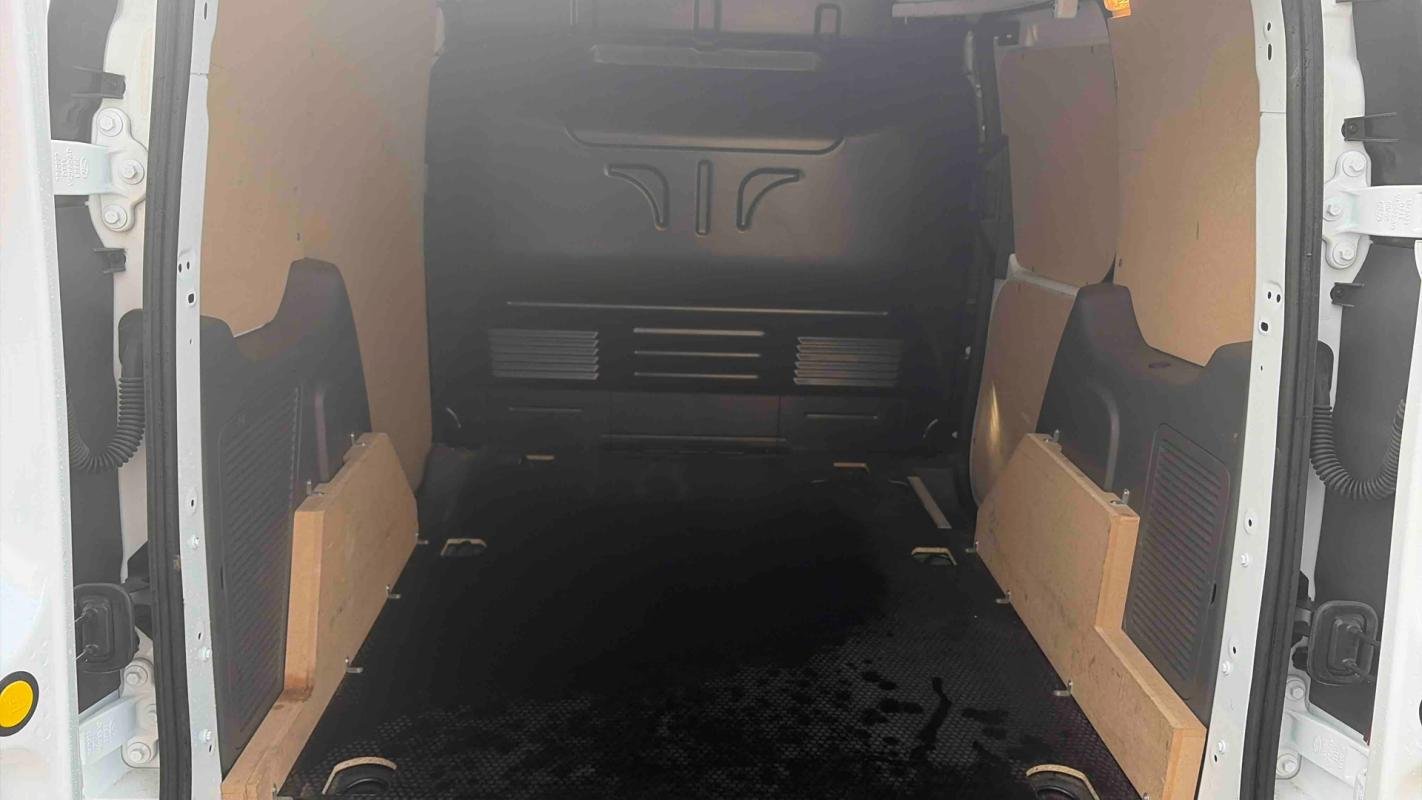 Ford Transit Connect - Photo 12