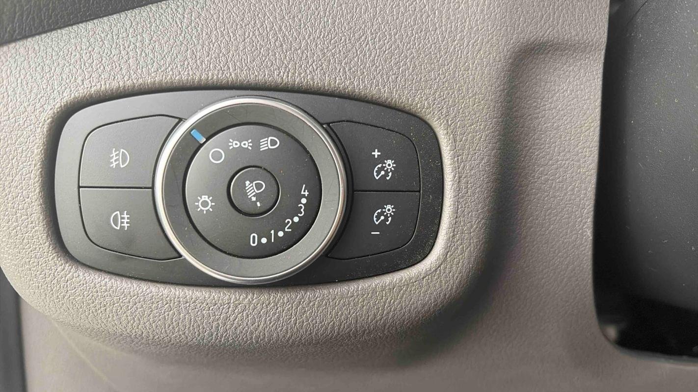 Ford Transit Connect - Photo 14