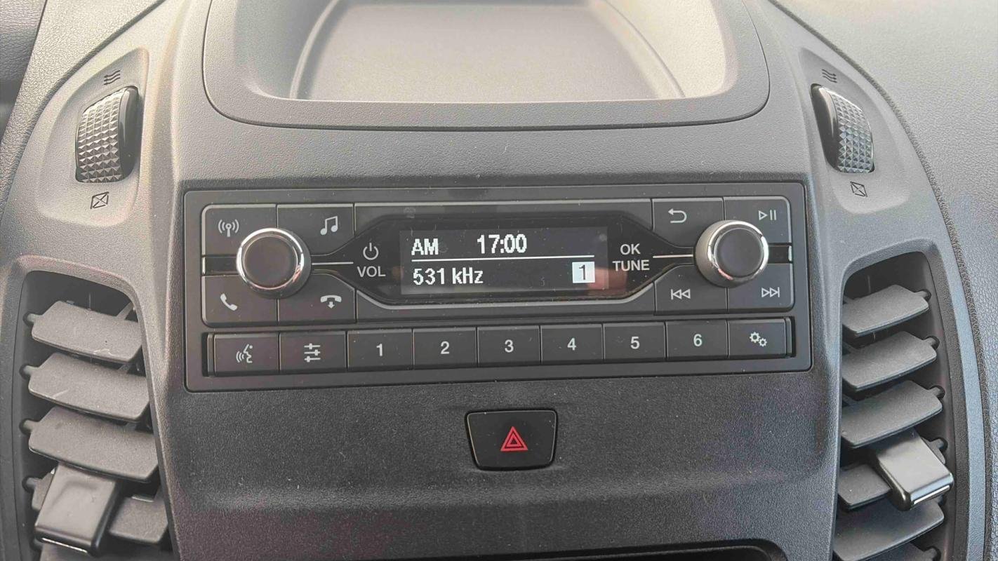 Ford Transit Connect - Photo 15
