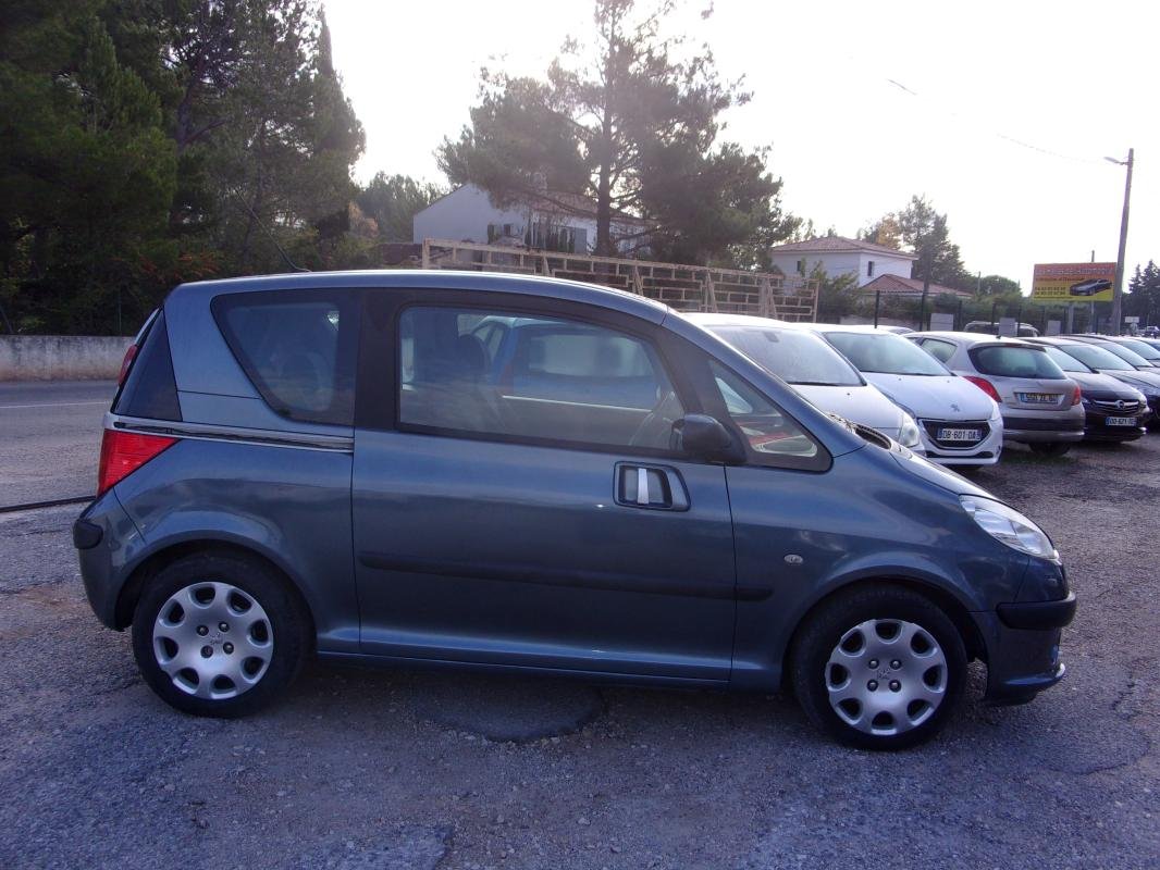 Peugeot 1007