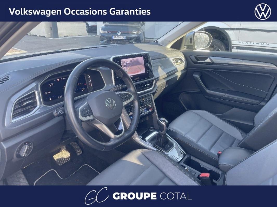 Volkswagen T-Roc - Photo 17