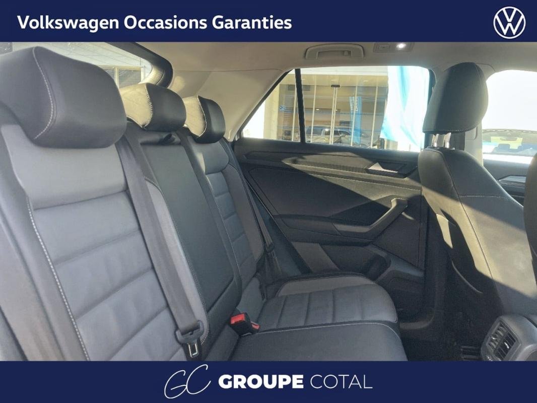 Volkswagen T-Roc - Photo 20