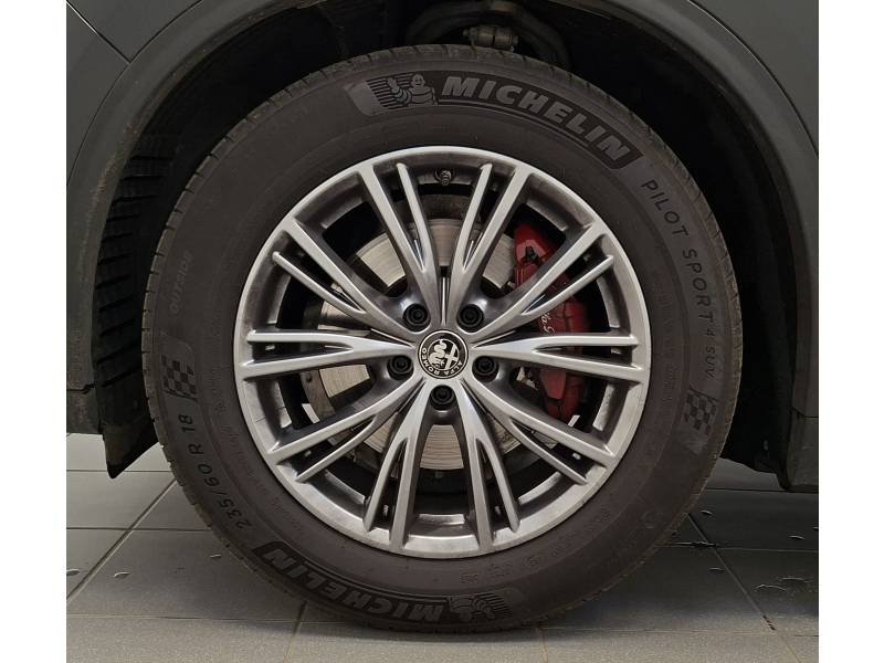Alfa Romeo Stelvio - Photo 19