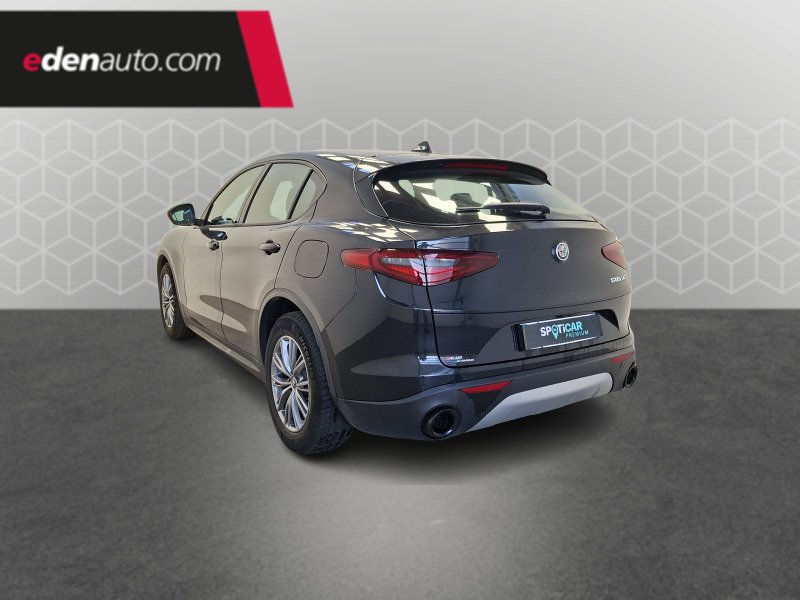 Alfa Romeo Stelvio - Photo 3