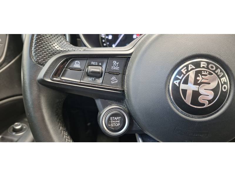 Alfa Romeo Stelvio - Photo 32