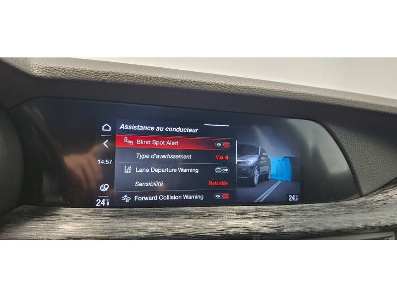 Alfa Romeo Stelvio - Photo 38