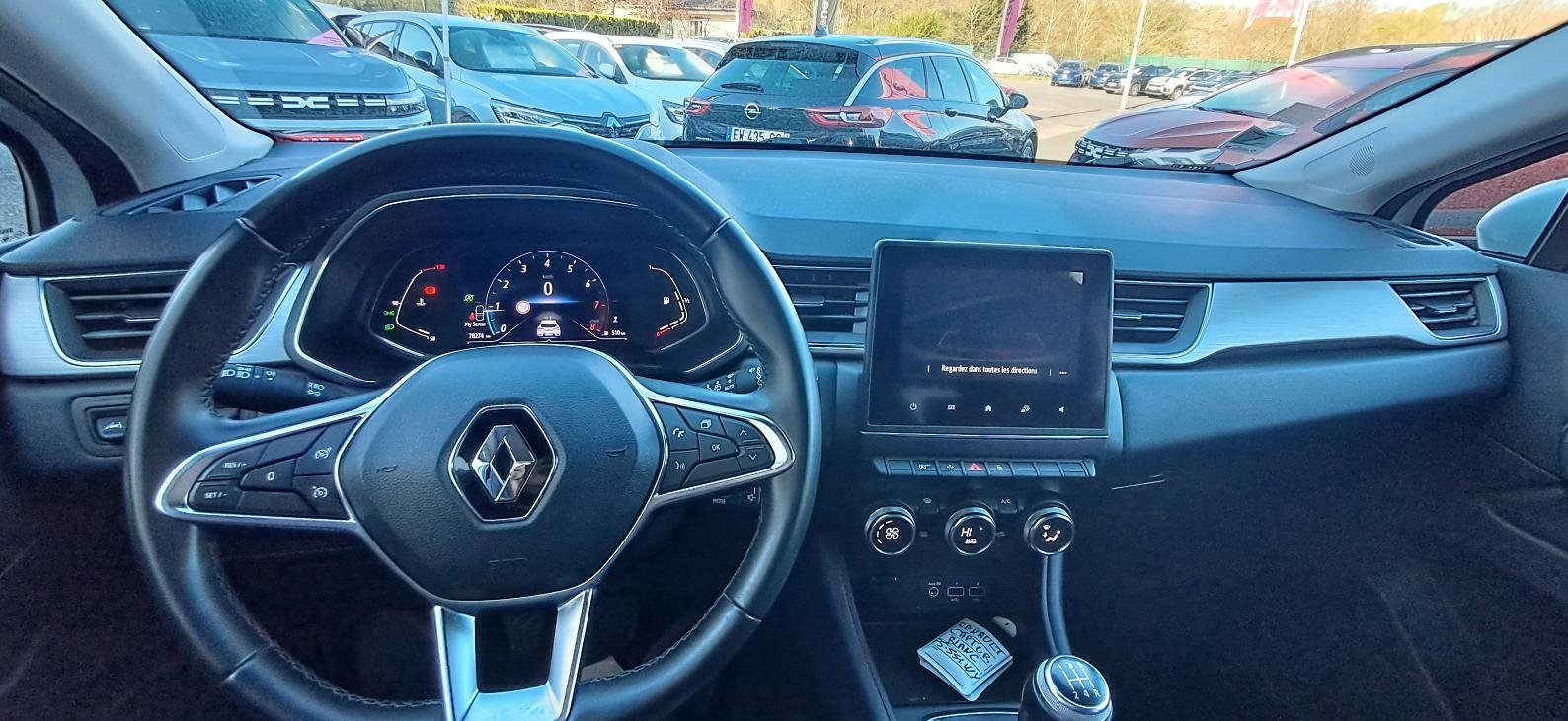 Renault Captur - Photo 18