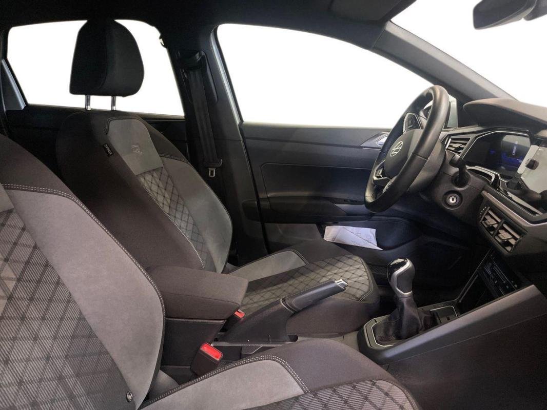 Volkswagen Polo - Photo 13