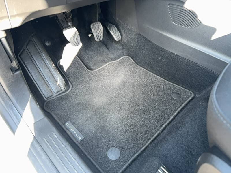 Renault Captur - Photo 31