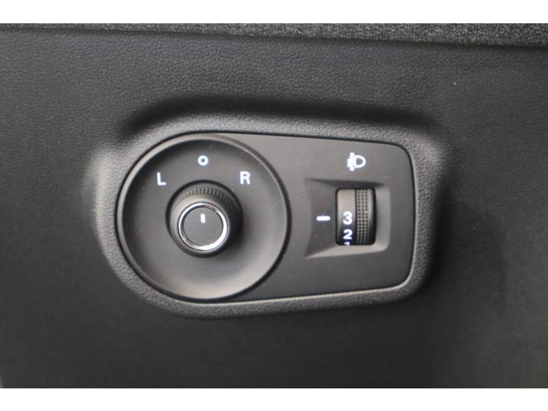 MG ZS - Photo 32
