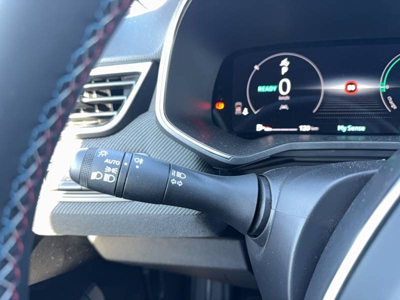 Renault Clio - Photo 31
