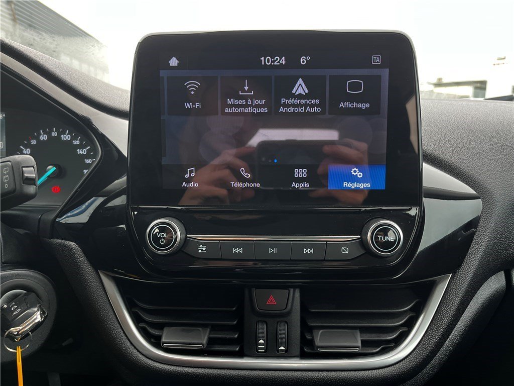 Ford Fiesta - Photo 20
