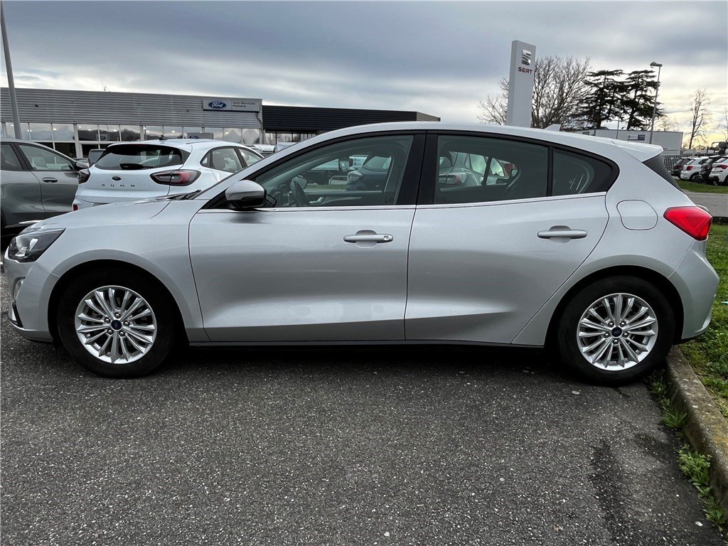 Ford Focus - Photo 4