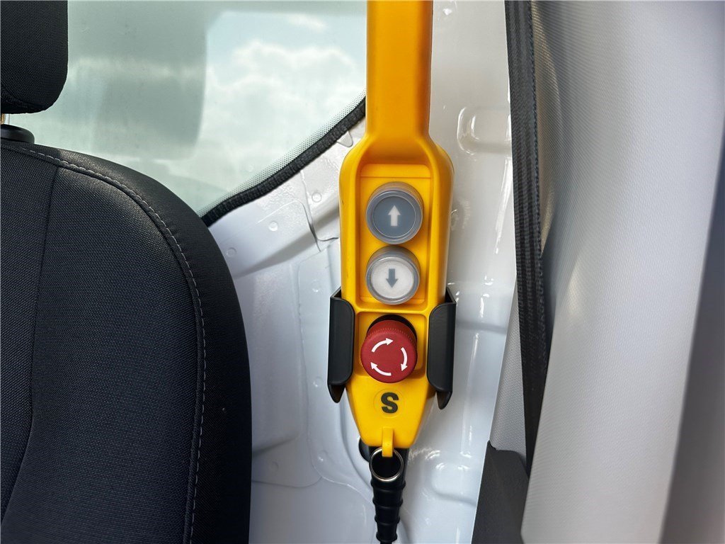 Ford Transit - Photo 10