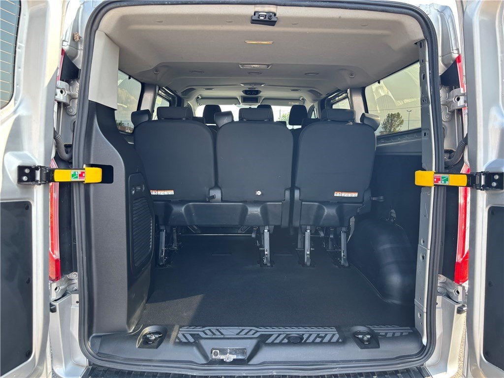 Ford Transit Custom Kombi - Photo 6