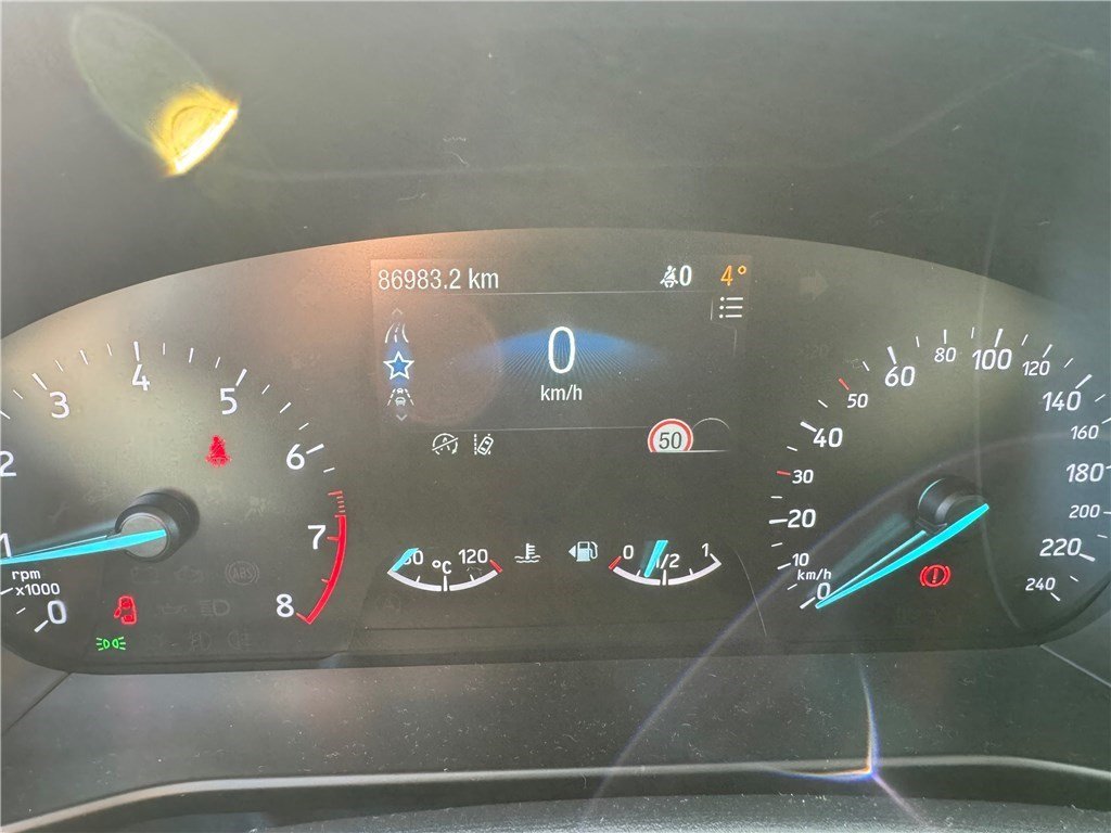 Ford Focus - Photo 15