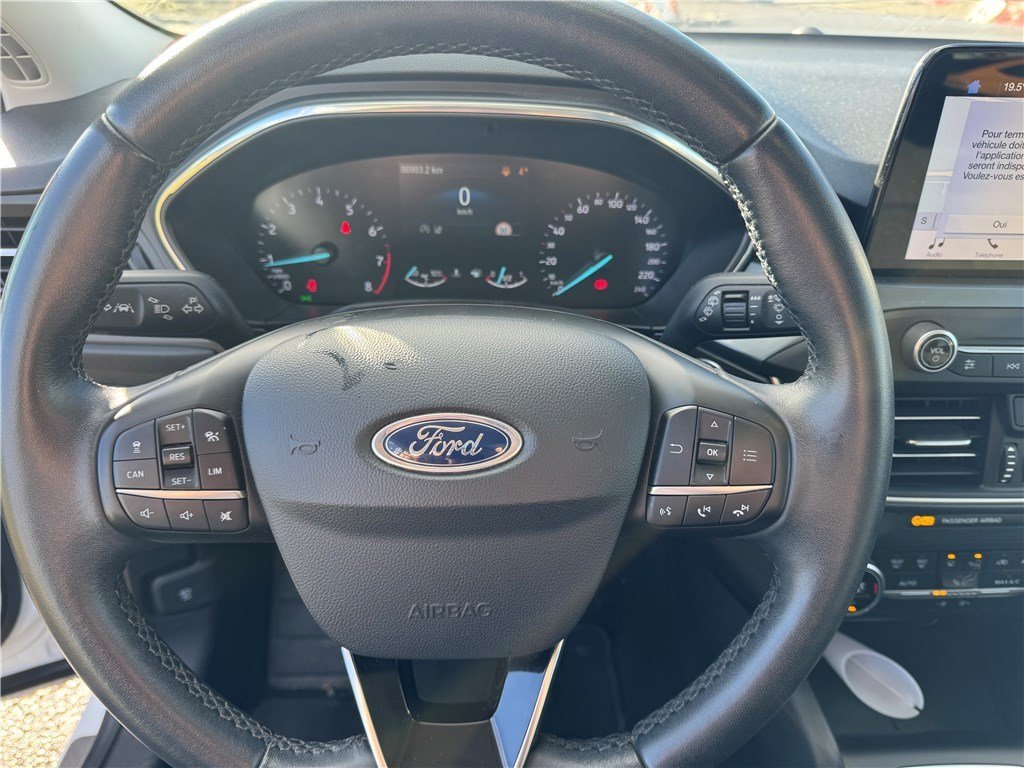 Ford Focus - Photo 18