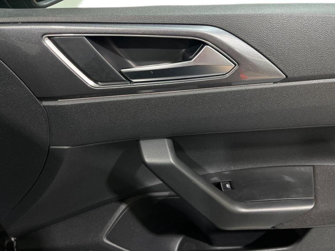 Volkswagen Polo - Photo 15