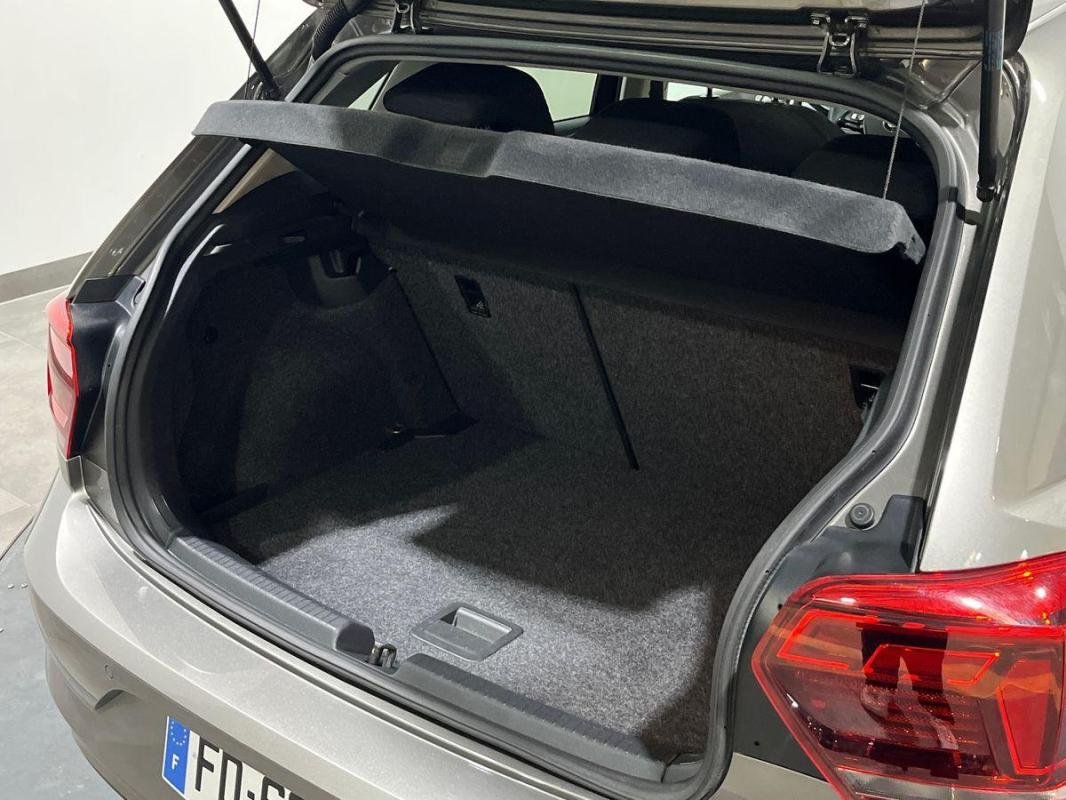 Volkswagen Polo - Photo 32
