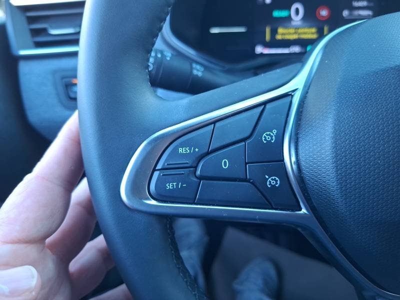 Renault Clio - Photo 26
