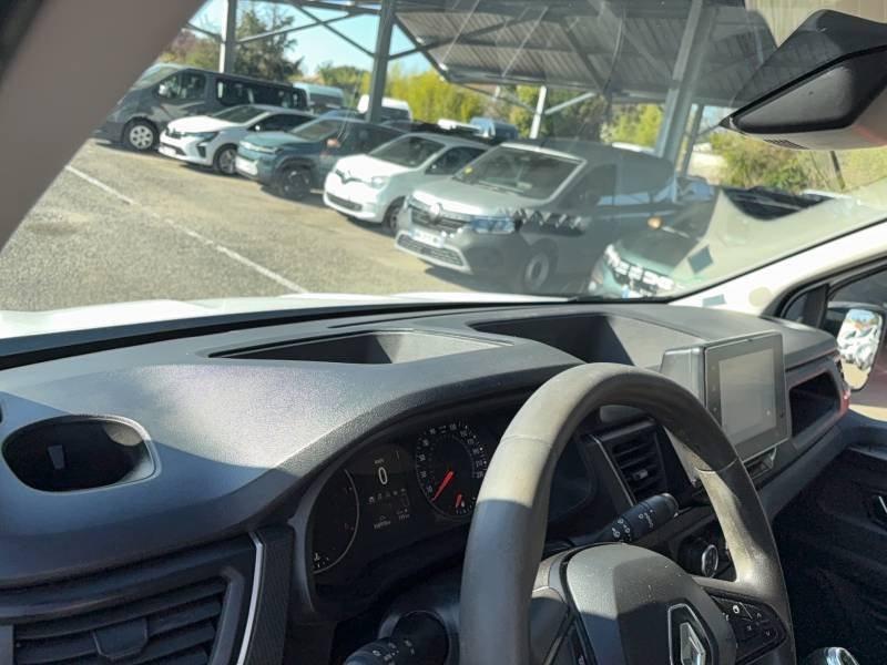 Renault Trafic - Photo 11