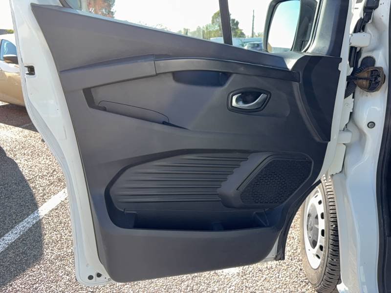Renault Trafic - Photo 13