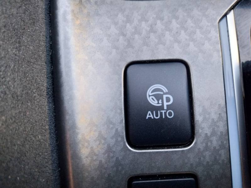 Nissan Qashqai - Photo 32