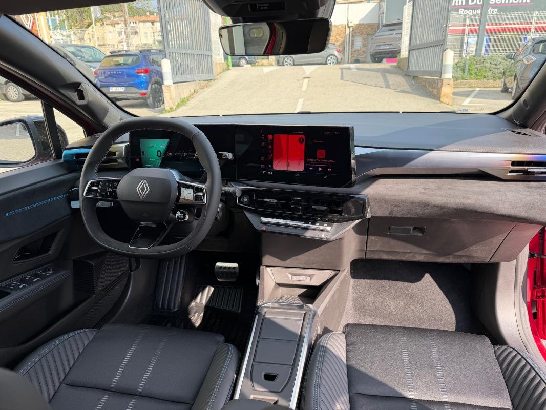 Renault Clio - Photo 14