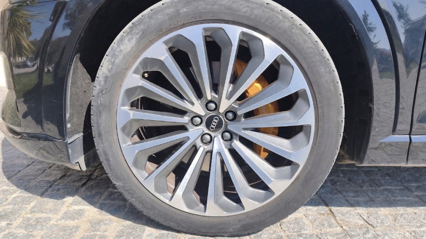 Audi e-tron - Photo 28