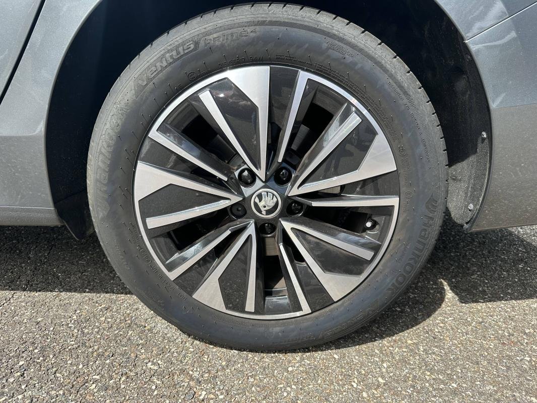 Skoda Superb - Photo 20