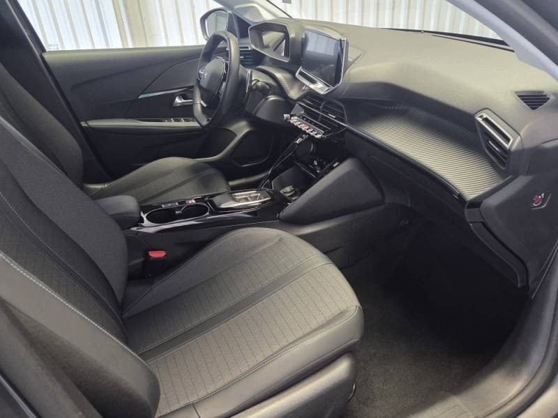 Peugeot 208 - Photo 11