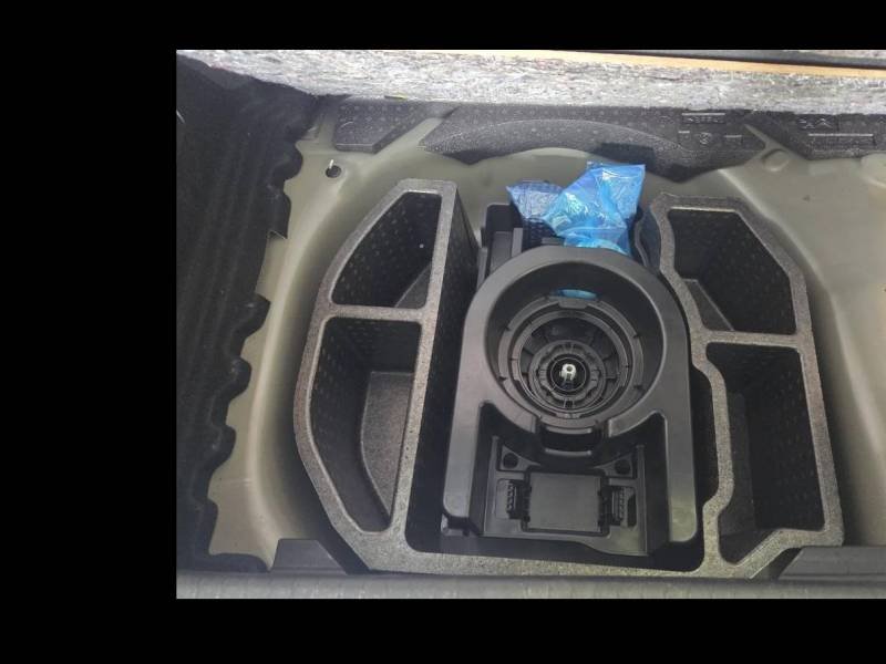 Peugeot 208 - Photo 14