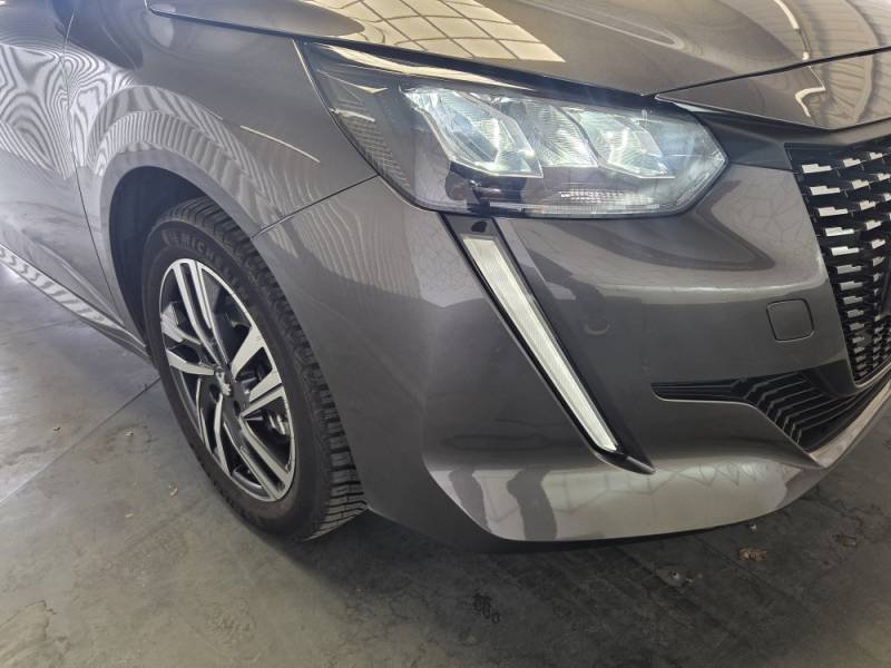 Peugeot 208 - Photo 19