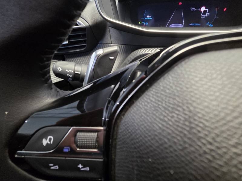 Peugeot 208 - Photo 31