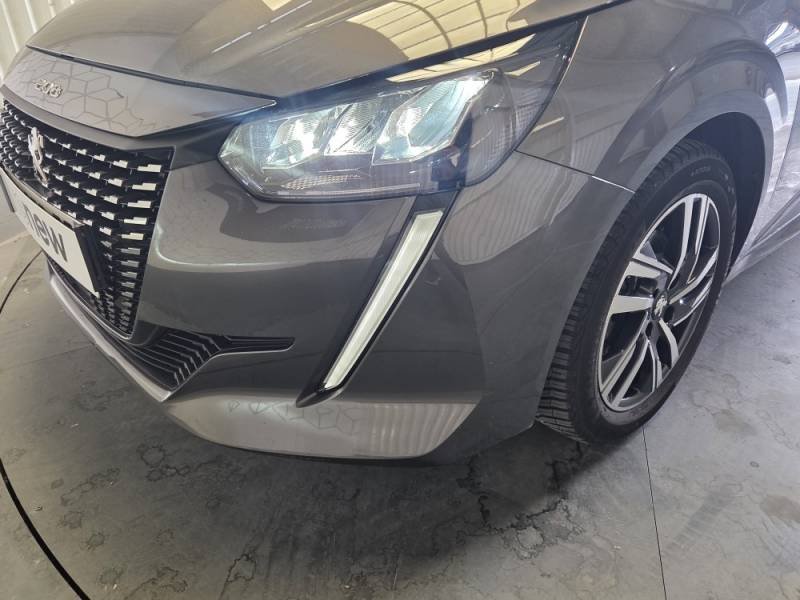 Peugeot 208 - Photo 44
