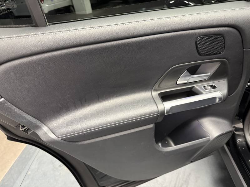 Mercedes GLB - Photo 20