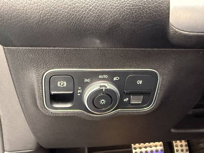 Mercedes GLB - Photo 26