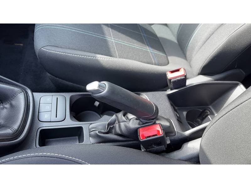Ford Fiesta - Photo 11