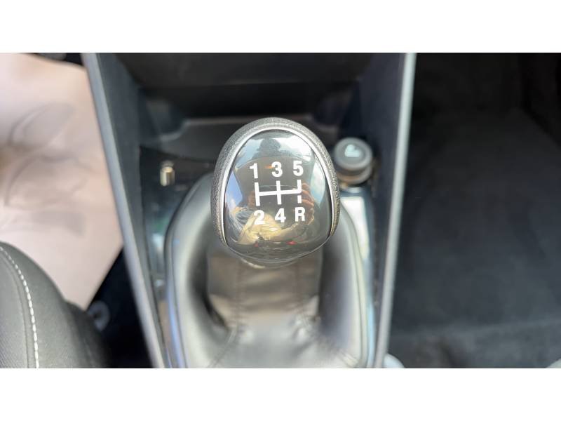 Ford Fiesta - Photo 12