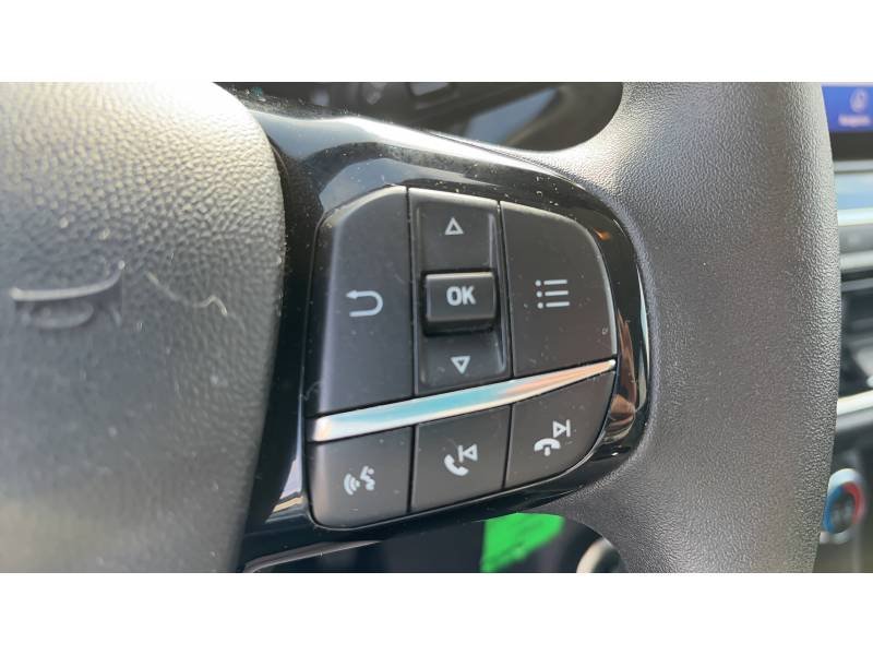 Ford Fiesta - Photo 21