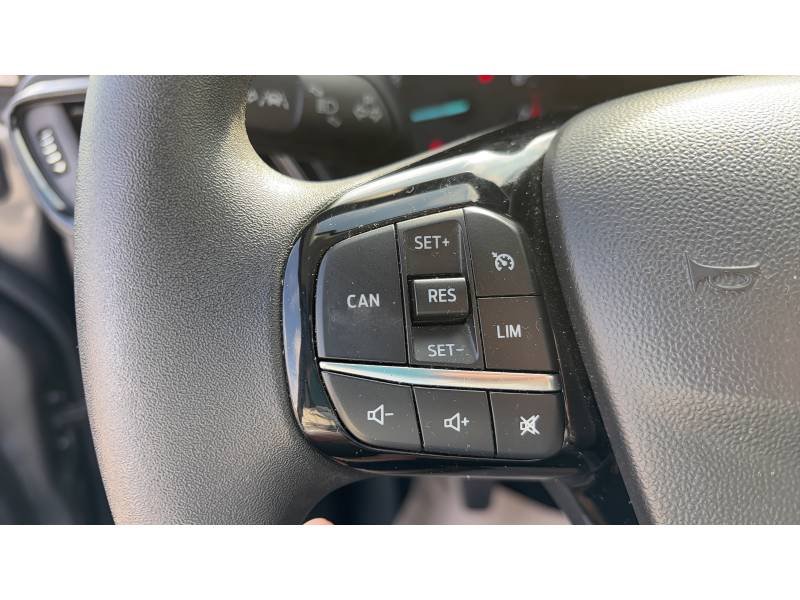 Ford Fiesta - Photo 23