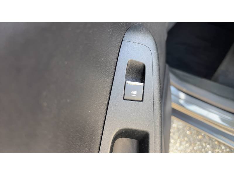 Ford Fiesta - Photo 32