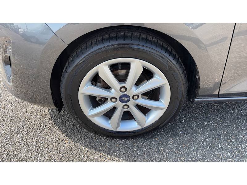 Ford Fiesta - Photo 9
