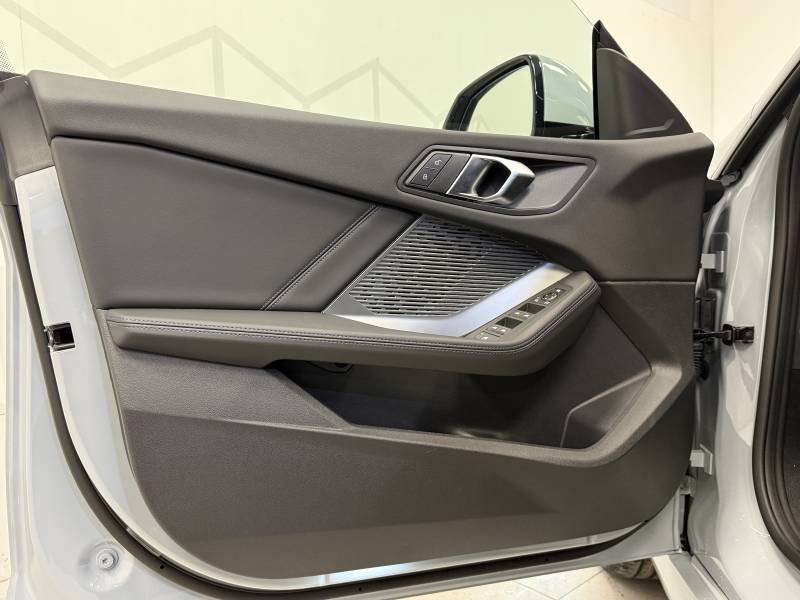 BMW Serie 2 - Photo 12