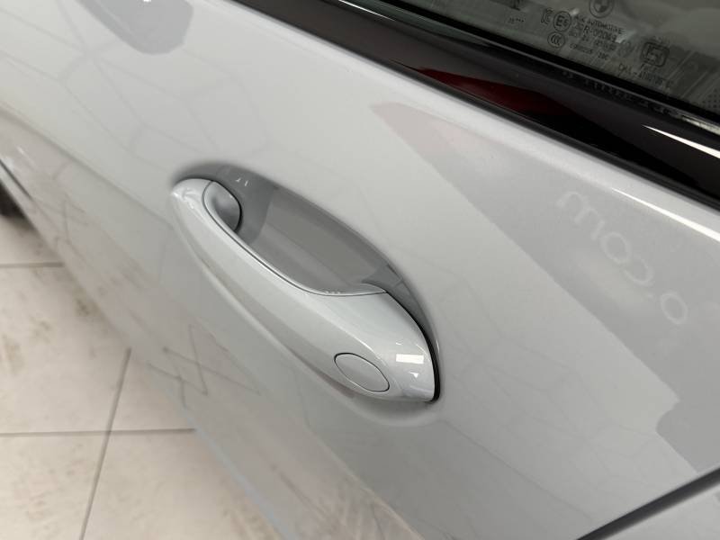 BMW Serie 2 - Photo 10