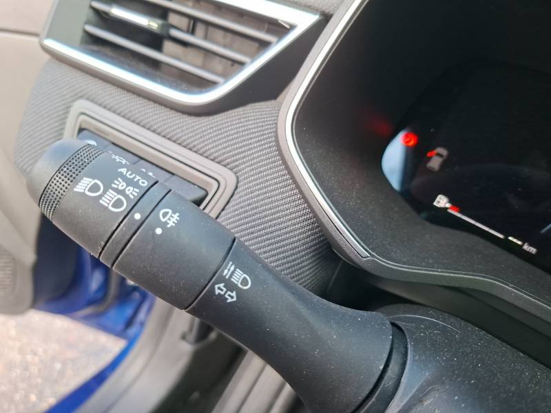Renault Clio - Photo 24